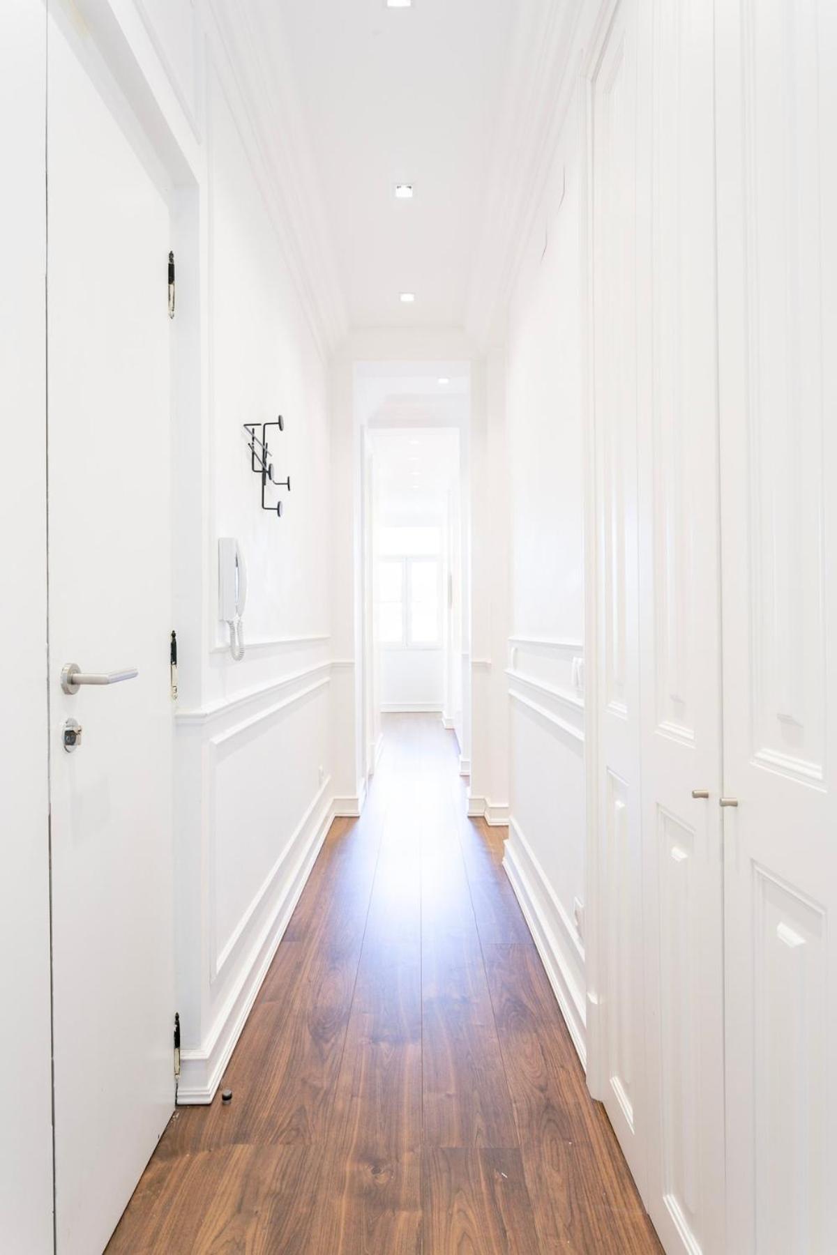 Exquisite 2bdr Flat With Balcony In Lisbon's Heart Lisboa